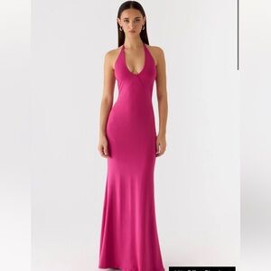 Elegant Pink Halter Maxi Dress